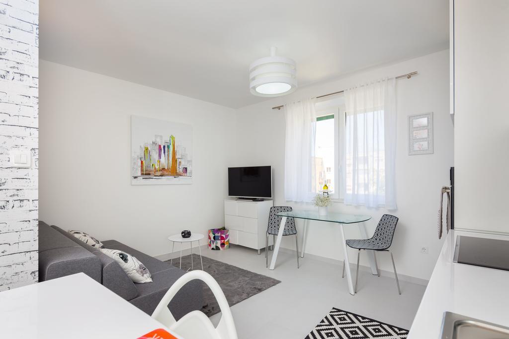 Old City Luxury Apartment Iris Split Eksteriør billede